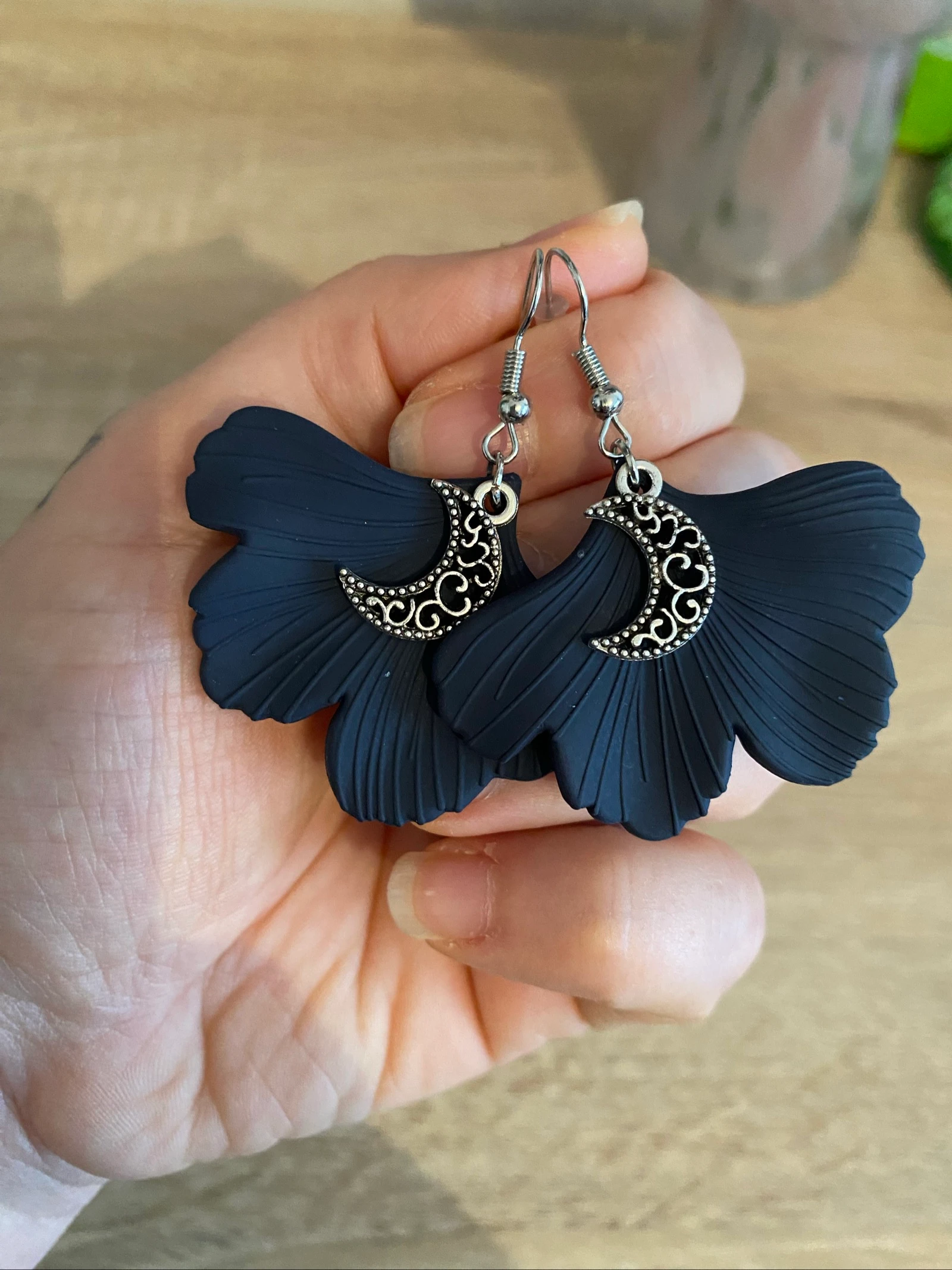 🌙 Ginkgo oorringen zwart & zilver 🍃 – photo 4